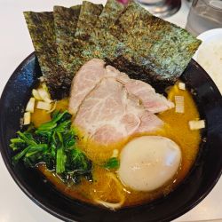 特製ラーメン 硬め濃いめ多め ライス