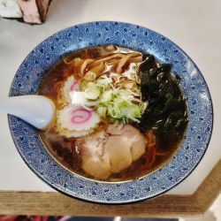 ラーメン(600円)