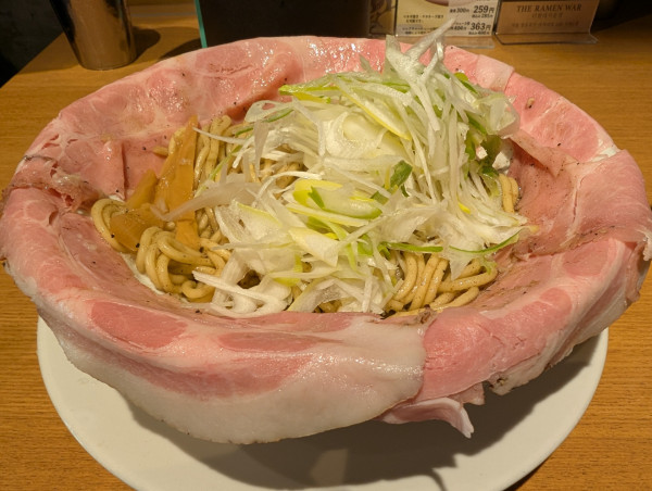 「汁なし残響」@ラーメン大戦争 西新宿店の写真