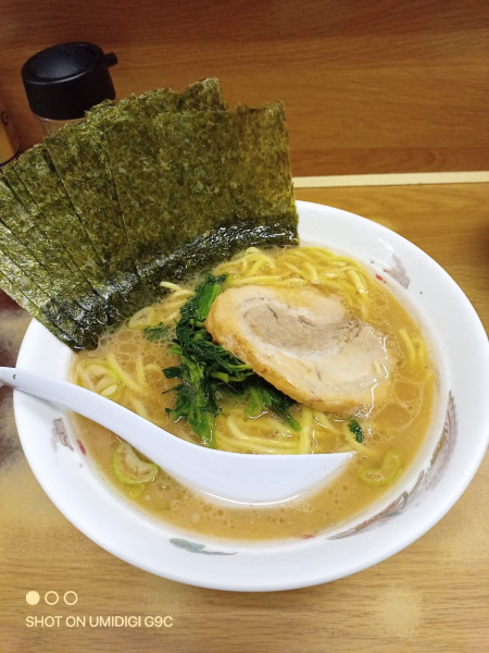 「ラーメン+海苔」@たかさご家 本店の写真