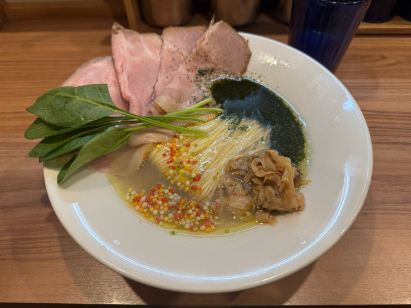 「蛤出汁のしそ塩そば+チャーシュー」@拉麺 はま家の写真