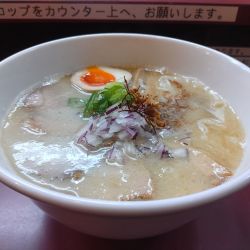 特製鶏白湯らぁ麺