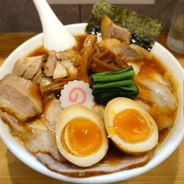 「しょうゆチャーシューメン(味玉TP)」@オランダ軒の写真