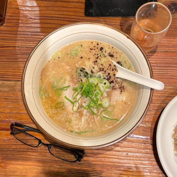 「醤油らーめん」@らーめん 熊五郎 新大阪1号店の写真