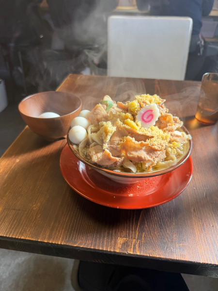 「肉めん 生卵 まさお」@肉めん 肉めし NO11の写真