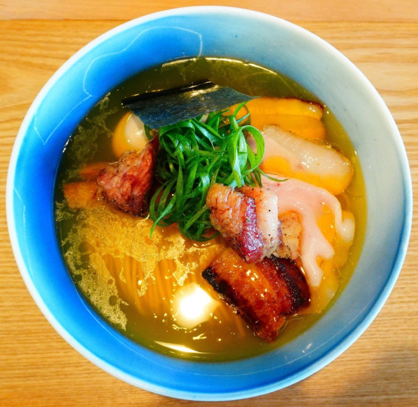 「味玉 塩そば＋ビール」@YOKOKURA STOREHOUSEの写真