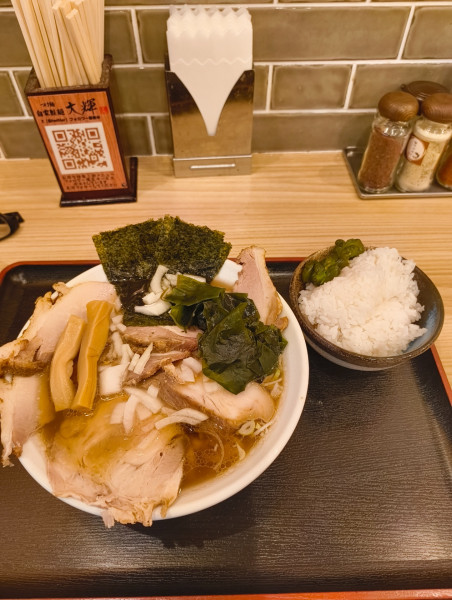 「朝ラーチャーシュー　900円」@つけ麺大輝の写真