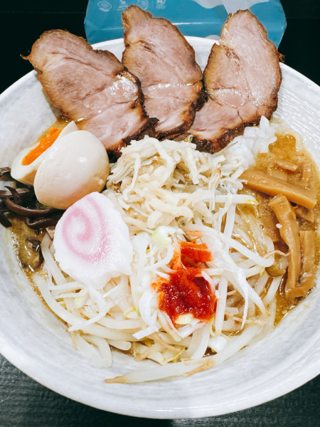 「特製濃厚煮干し味噌ラーメン」@麺屋エイトの写真