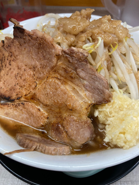 「ラーメン（並）全マシ¥1,000」@ラーメン ボス豚 西中島店の写真