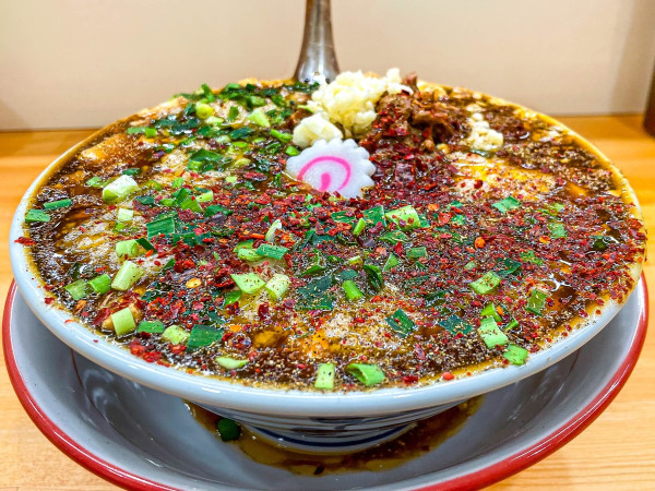 「背脂四川麻婆麺+ひと口ライス」@らーめん 護什番の写真