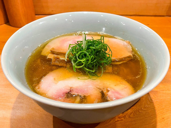 「煮干しそば（太麺）」@中華そば しば田の写真