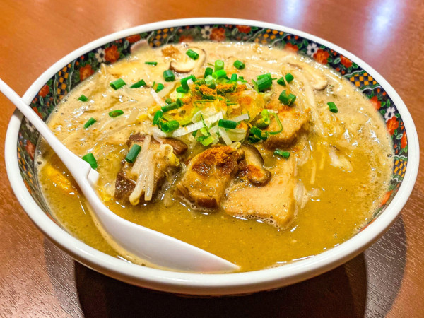 「イナムルチそば＋辛くする」@中華そば 領寿庵の写真