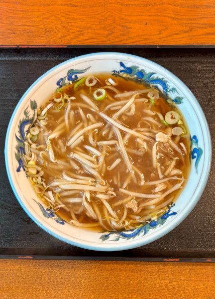 「もやしラーメン（750）」@手打ちラーメン 東峯園の写真