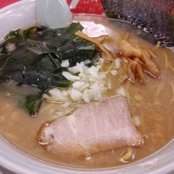 期間限定　プレミアム醤油とんこつラーメン