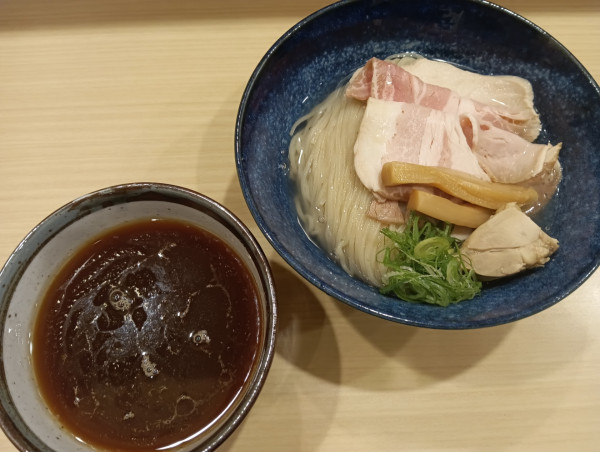 「地鶏中華つけめん・醤油(¥1,000)」@中華そばよしかわ 西荻窪店の写真