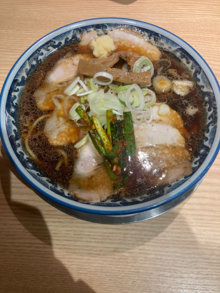 「中華そば【黒】」@大曽根中華そばはじめの写真