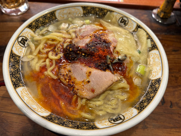 「すごい煮干ラーメン大盛950円」@ラーメン凪 大宮店の写真