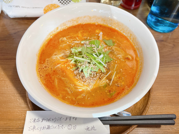 「白ごま担々麺」@兎流の写真