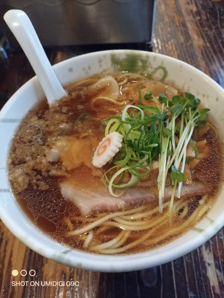 「ワンタン入りラーメン正油」@G麺7の写真