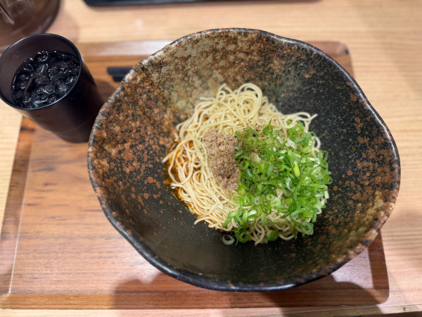 「広島式汁なし担々麺 2辛 770円(税込)」@汁なし担担麺専門 キング軒 銀座出張所の写真