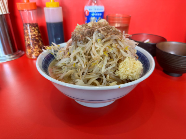 「大ラーメン」@ラーメン二郎 朝倉街道駅前店の写真