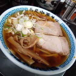 津軽煮干ラーメン 900円