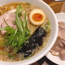 和風だし正油あぶりチャーシューメン