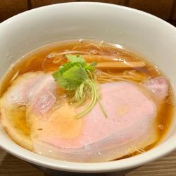 醤油らぁめん
