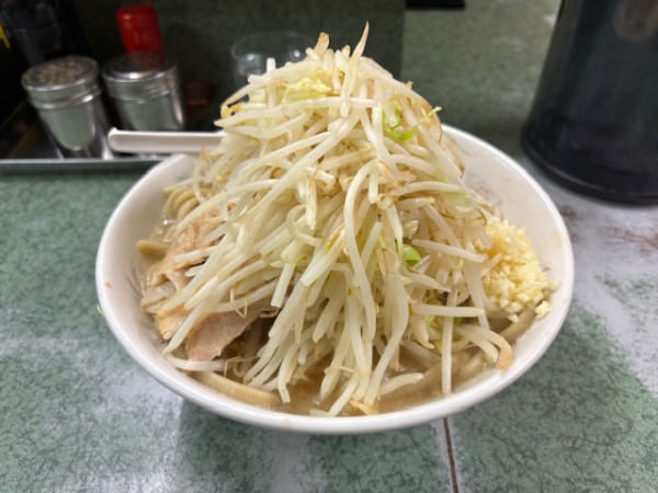 「ラーメン」@ラーメン二郎 新宿小滝橋通り店の写真