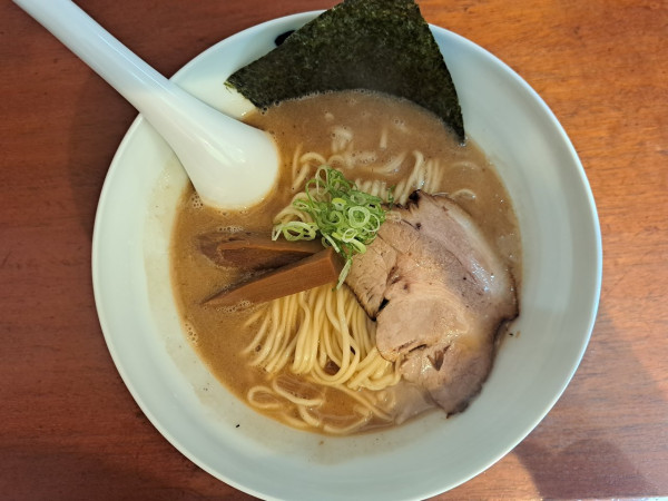 「豚骨魚介らぅ麺(大)」@濃厚魚介らぅ麺 純の写真