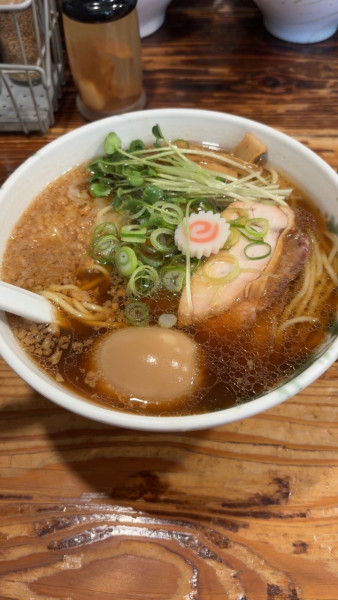 「醤油ラーメンワンタン味玉」@G麺7の写真