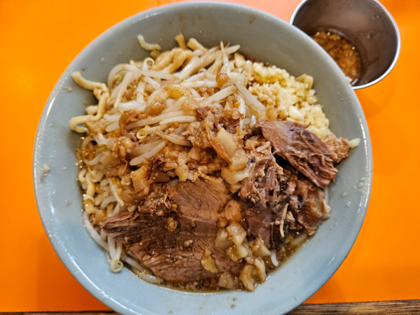 「ラーメン+豚マシ」@笑顔の為に 東山店の写真