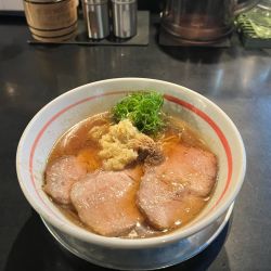 豚生姜醤油らーめん