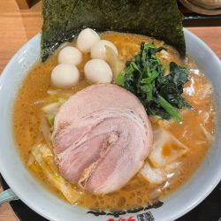 味噌ラーメン＋うずら