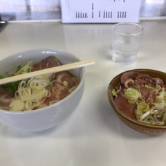 煮干ラーメンとローストビーフとステーキ パリ橋の画像
