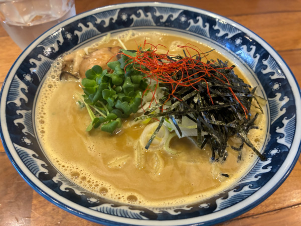 「牡蠣らぁ麺」@麺や佐市の写真