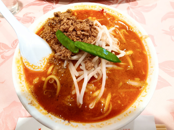 「担々麺」@赤坂飯店 パレスサイドビル店の写真