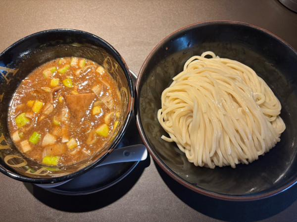「豚つけ麺(大300g)@1250」@時屋の写真
