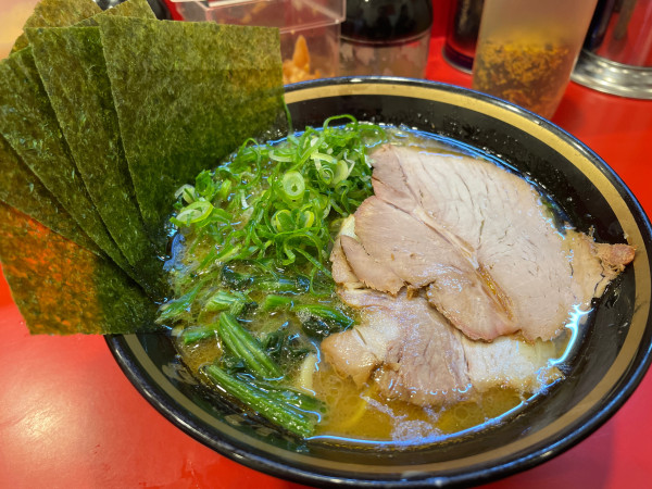 「特製ラーメン」@横濱家系ラーメン 川島家の写真