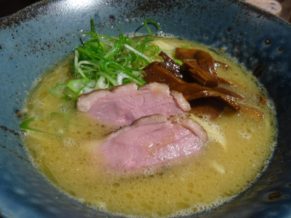 「濃厚鴨白湯そば 1,200円」@東京鴨中華そば店の写真