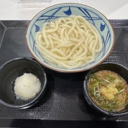 釜揚げうどん（並盛）370円→180円