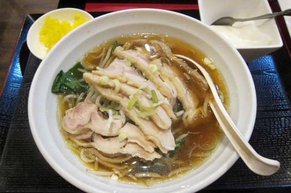 「蒸し鶏麺の定食　750円」@花彫酒家の写真