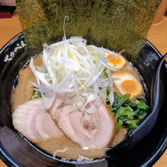 横浜ラーメン てっぺん家 元住吉店の画像