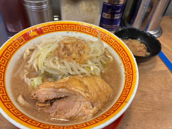 「ラーメン250g」@えどもんど 新橋の写真