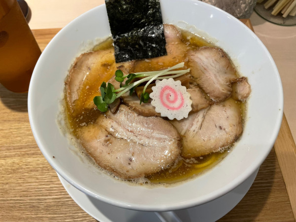「チャーシュー麺」@チャーシュー麺専門店 中華そば ピースの写真