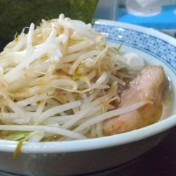 #小ラーメン #葱 #特製生姜 #ニンニク #900円