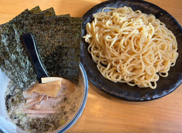 「塩つけ麺　中盛 +海苔」@つけ麺 ががちゃい 中山店の写真