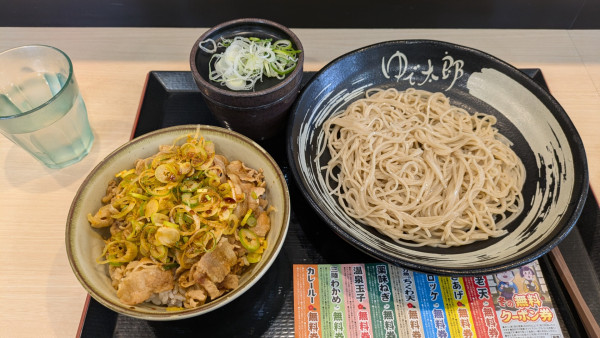 「ミニ辛葱豚丼セット」@ゆで太郎 谷田部店の写真