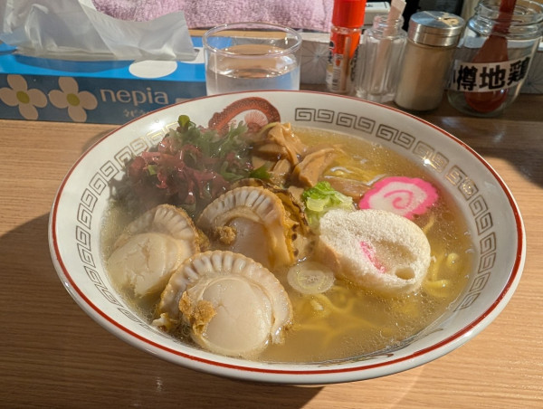「ホタテ塩ラーメン」@小樽らーめん雅樂UTAの写真