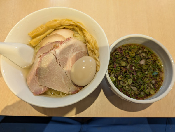 「特製昆布水つけ麺」@らぁ麺 まる鈴の写真